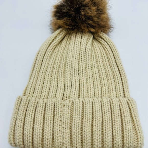 FURTALK WOMENS BEIGE ACRYLIC RIBBED KNIT BEANIE WITH FAUX FUR POM PON - Picture 3 of 10